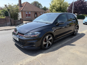 2019 Volkswagen Golf 2.0 Tsi Gti Performance in Black — image 3