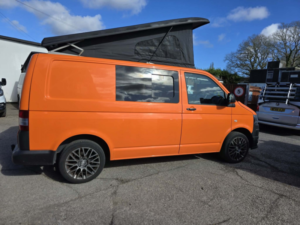 2013 Volkswagen Transporter 2.0 Tdi T32 Startline in Orange — image 3