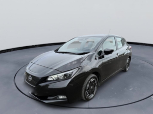 2022 Nissan Leaf 39kwh Acenta in Black — image 5