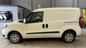 2021 Fiat Doblo 1.3 Doblo Cargo 1.3 Multijet Ii 95 Hp Tecnico My20 Diesel White 5dr Novat+ready4work in White — image 2