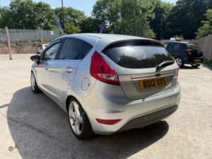 2012 Ford Fiesta 1.25 Zetec 5dr in Silver — image 4