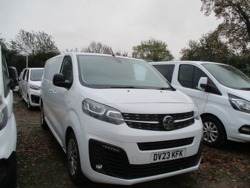 2023 Vauxhall Vivaro 1.5 Turbo D 2900 Professional L2 Hi in White — image 1