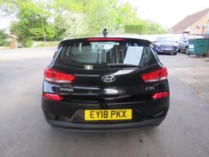 2018 Hyundai I30 1.0 T-Gdi Blue Drive Se Nav Euro 6 (s/s) 5dr in Black — image 6