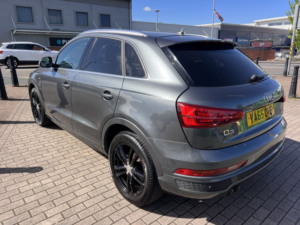 2016 Audi Q3 1.4 Tfsi Cod S Line in Grey — image 4