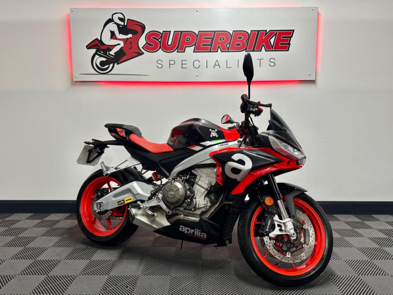 2021 Aprilia Tuono 660 660 Euro 5 in Black — image 1