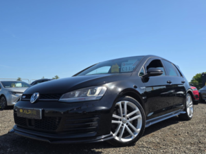 2017 Volkswagen Golf 2.0 Tdi Bluemotion Tech Gtd Hatchback 5dr Diesel Manual Euro 6 (s/s) (184 Ps) in Black — image 2