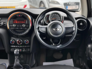 2015 MINI Hatch 1.5 Cooper Auto Euro 6 (s/s) 3dr in Black — image 2
