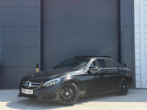 2014 Mercedes-Benz C Class 2.1 C220 Bluetec Amg Line (premium) G-Tronic+ Euro 6 (s/s) 4dr in Black — image 3