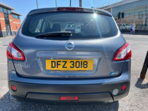 2010 Nissan Qashqai 1.5 Dci Visia 2WD Euro 4 5dr in Grey — image 5