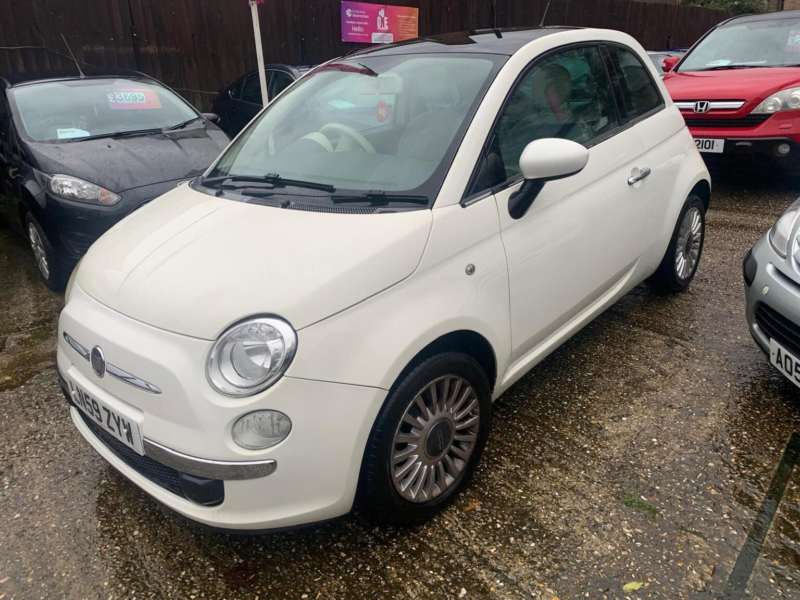 2009 Fiat 500 1.2 Lounge Euro 5 (s/s) 3dr in White — image 1