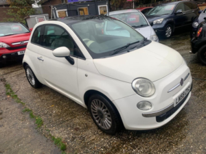 2009 Fiat 500 1.2 Lounge Euro 5 (s/s) 3dr in White — image 3