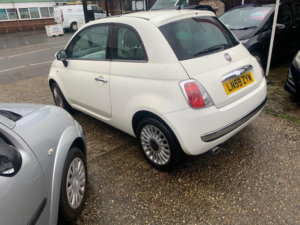 2009 Fiat 500 1.2 Lounge Euro 5 (s/s) 3dr in White — image 4