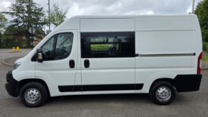 2026 Citroen Relay 2.2 Hdi 35 Enterprise Special Edition 9 Seater Crew Cab in White — image 4