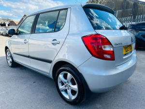 2013 Skoda Fabia 1.2 Se Euro 5 5dr in Silver — image 3