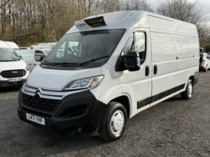 2021 Citroen Relay 2.2 Bluehdi 35 Enterprise in White — image 3