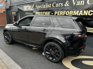 2020 Land Rover Discovery Sport 2.0 D180 Mhev R-Dynamic Se in Black — image 3